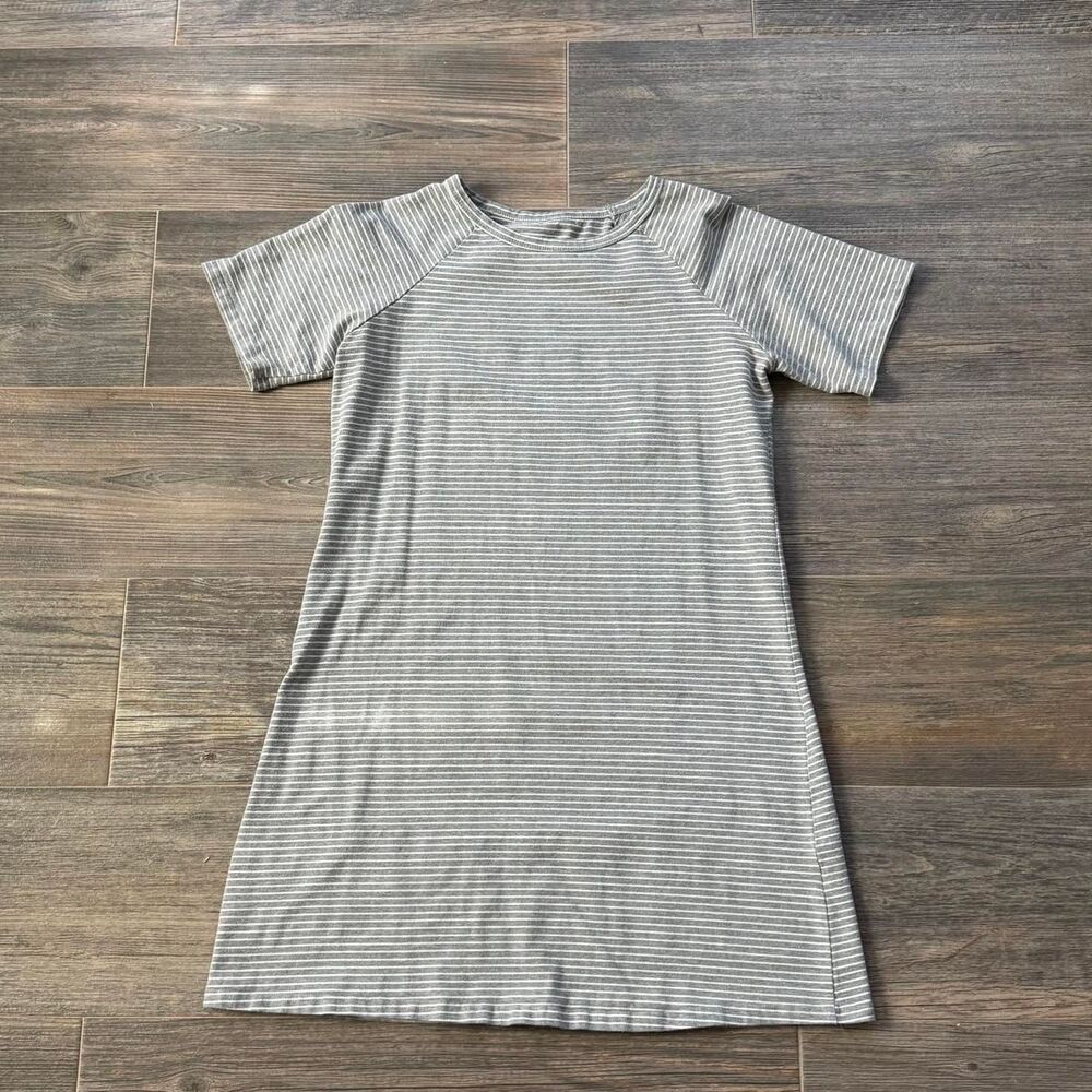 Coastal chic Grey & white striped cotton t-shirt dress